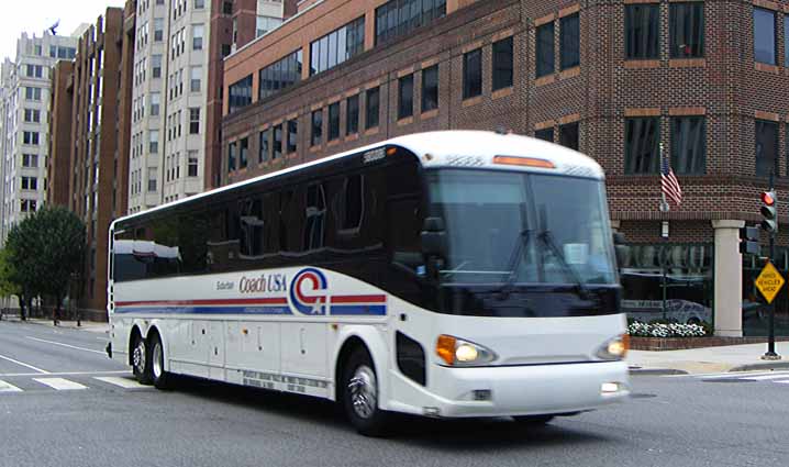 CoachUSA Shortline MCI